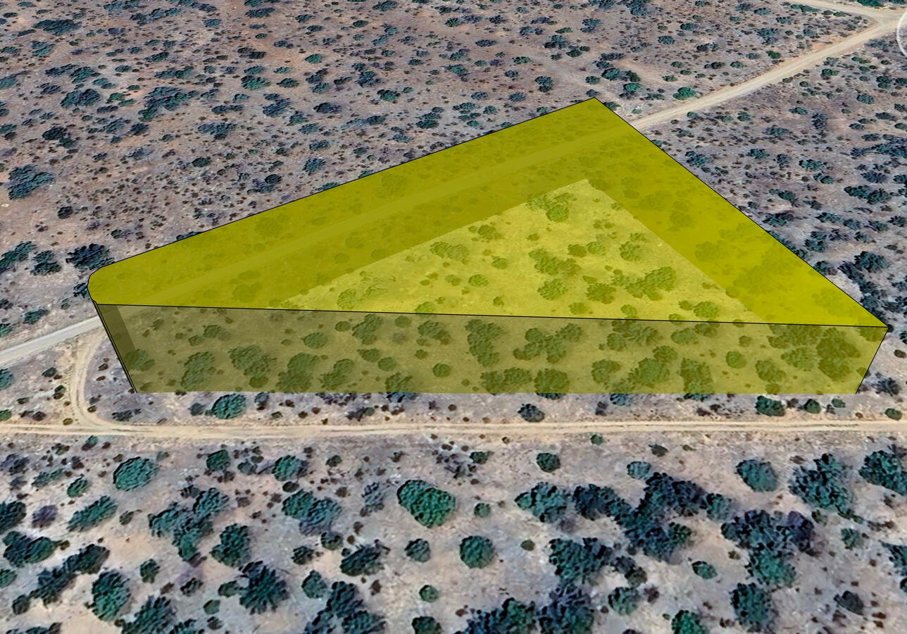 Corner Triangle - N CONQUISTADOR Pkwy, Seligman, AZ